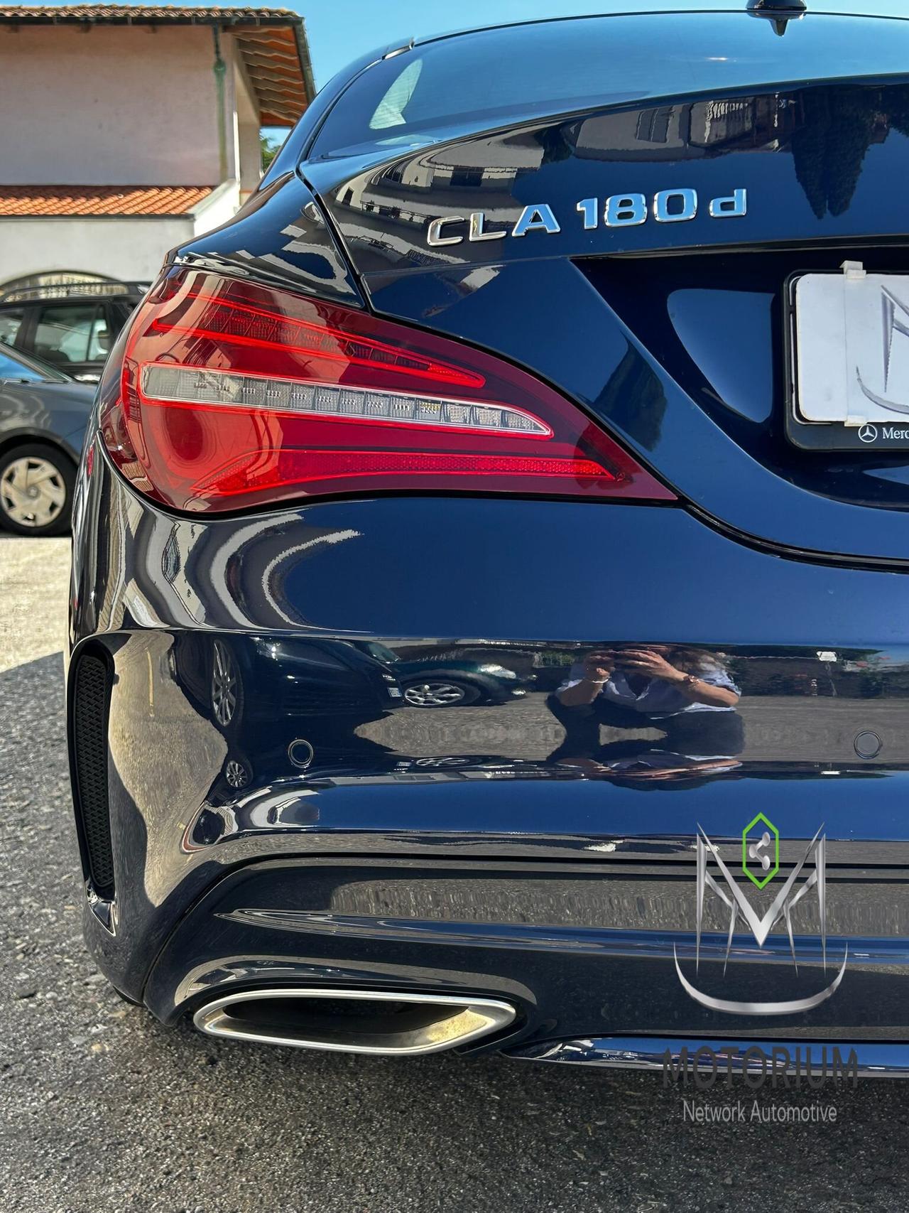 Mercedes-Benz CLA 180D