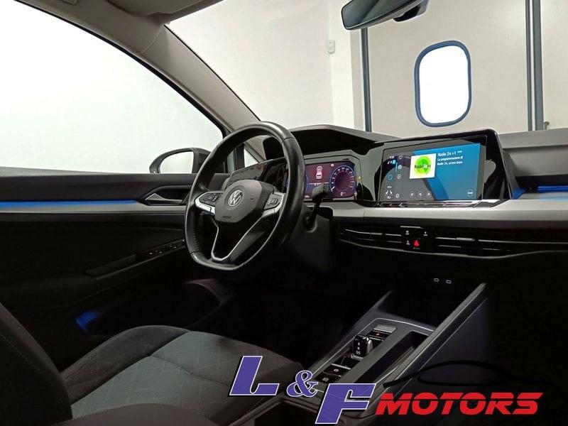 Volkswagen Golf 8 2.0 TDI R-Line DSG