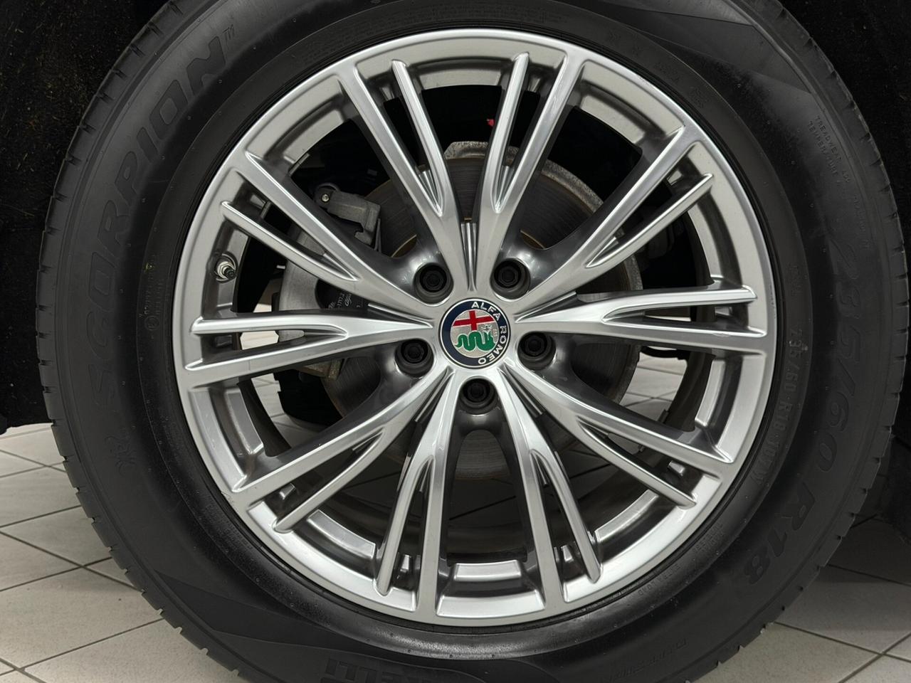 Alfa Romeo Stelvio 2.2 TD 160 CV ROSSO EDIZIONE NAVI RETROCAMERA 2PDC