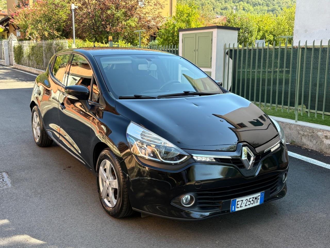 Renault Clio 1.5 dCi 8V 90CV Start&Stop 83gr 5 porte EcoBusiness