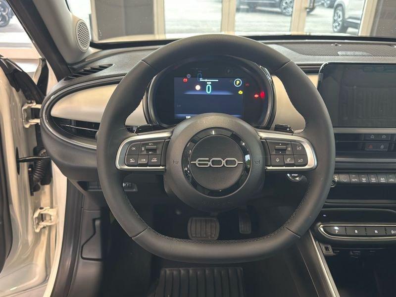 FIAT 600 1.2 MHEV 110 CV DCT La Prima - PROMO.