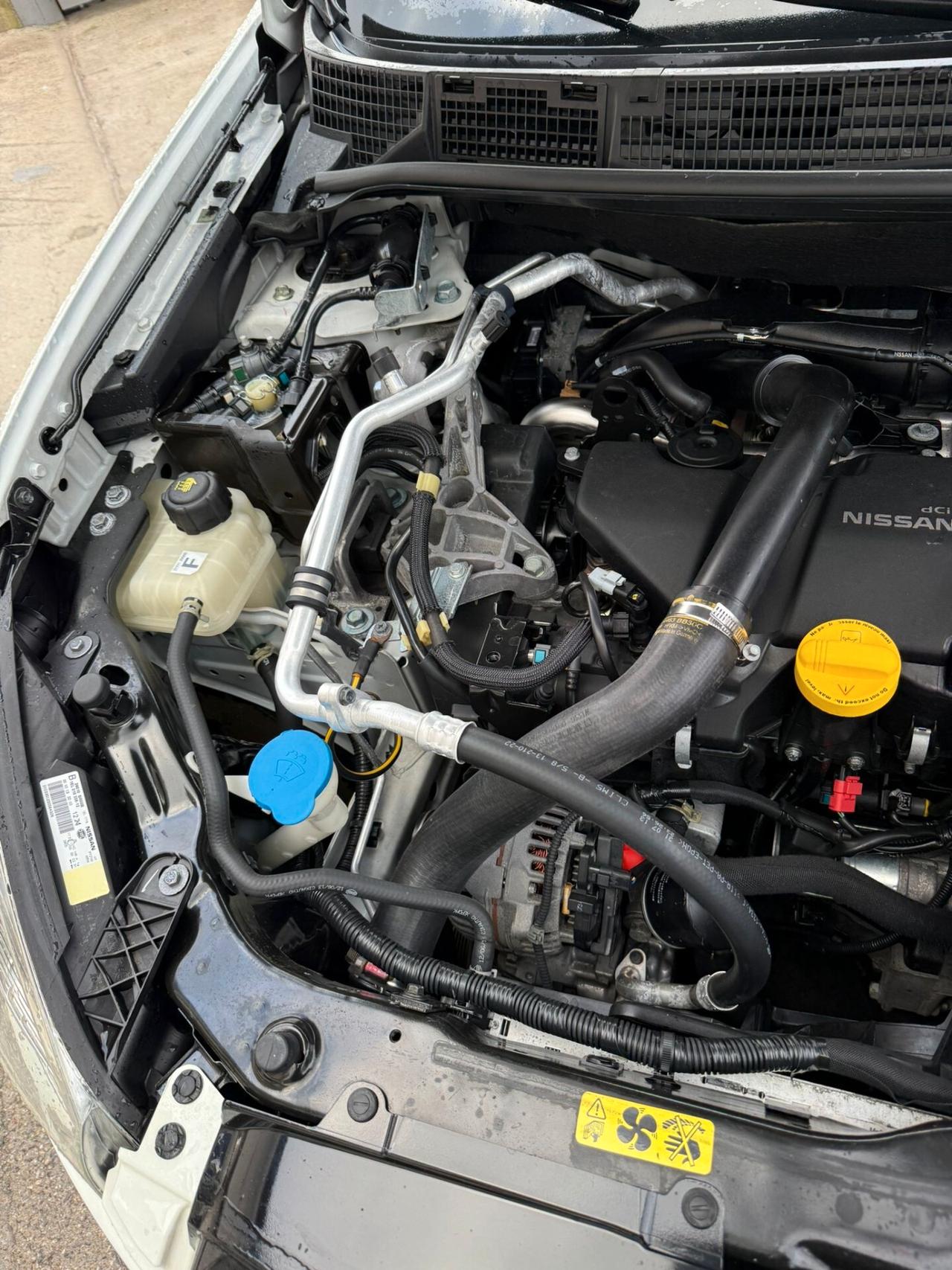 Nissan Qashqai 1.5 dCi DPF 360