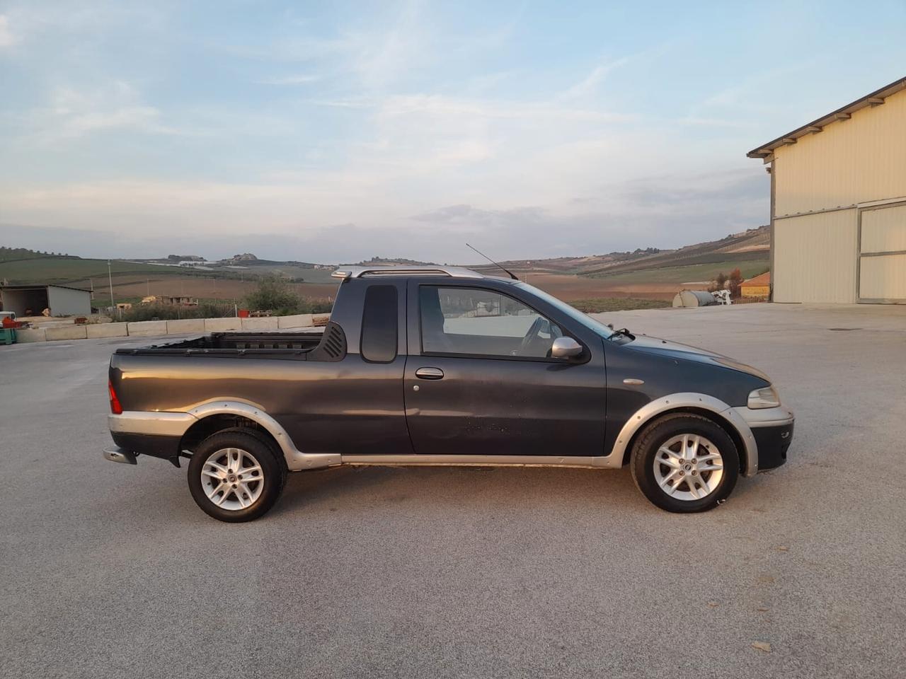 Fiat Strada FIAT STRADA MALIBU CABINA LUNGA