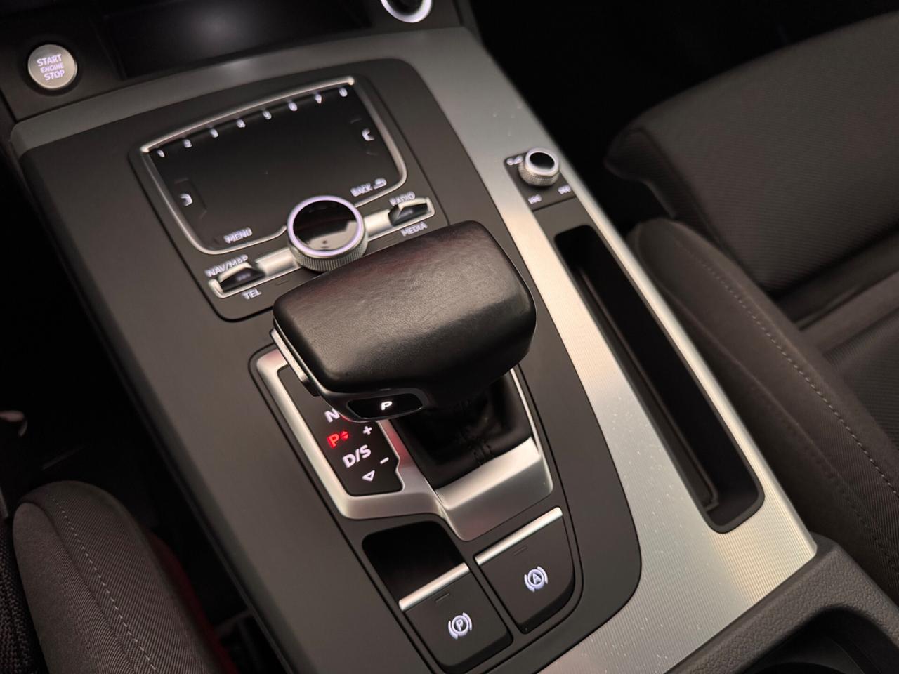 Audi Q5 2.0 TDI quattro S tronic Sport Matrix Luci Multicolor