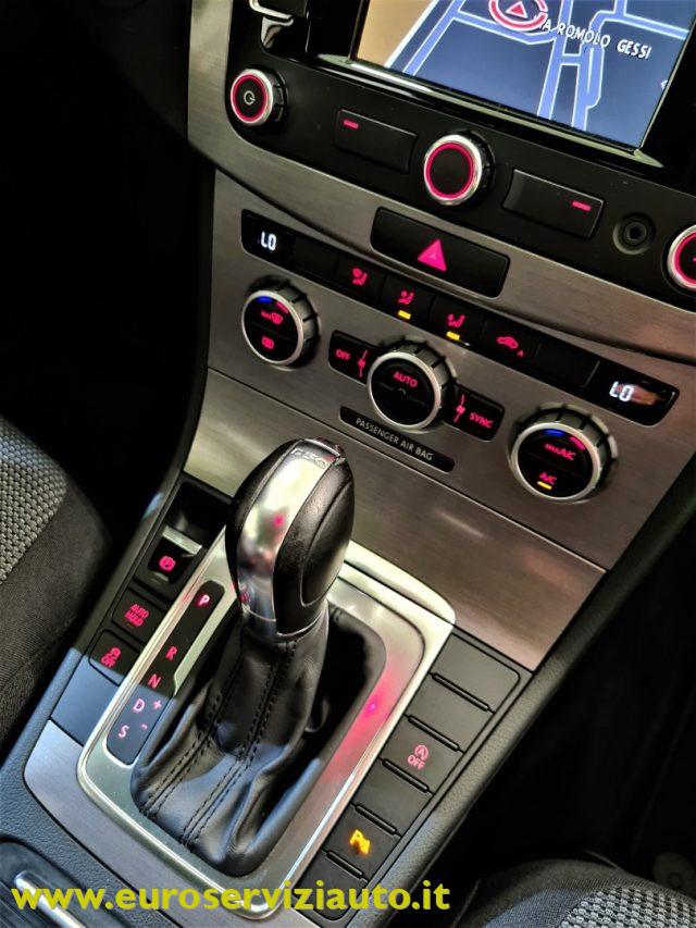 VOLKSWAGEN Passat VARIANT. 1.6 TDI DSG Comfortline