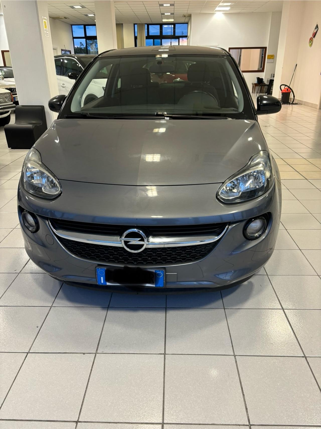 Opel Adam 1.4 87 CV GPL Tech Jam