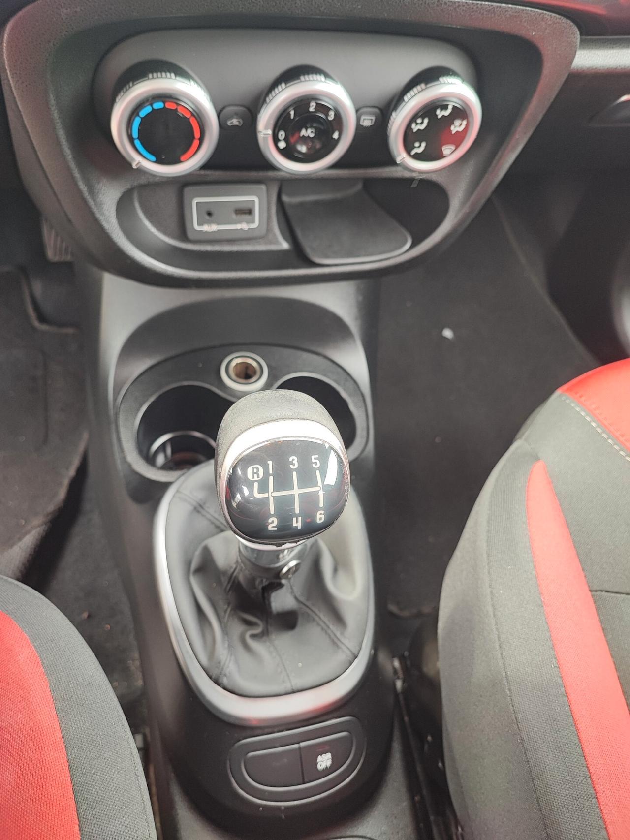 Fiat 500L 1.6 Multijet 105 CV Pop Star Living