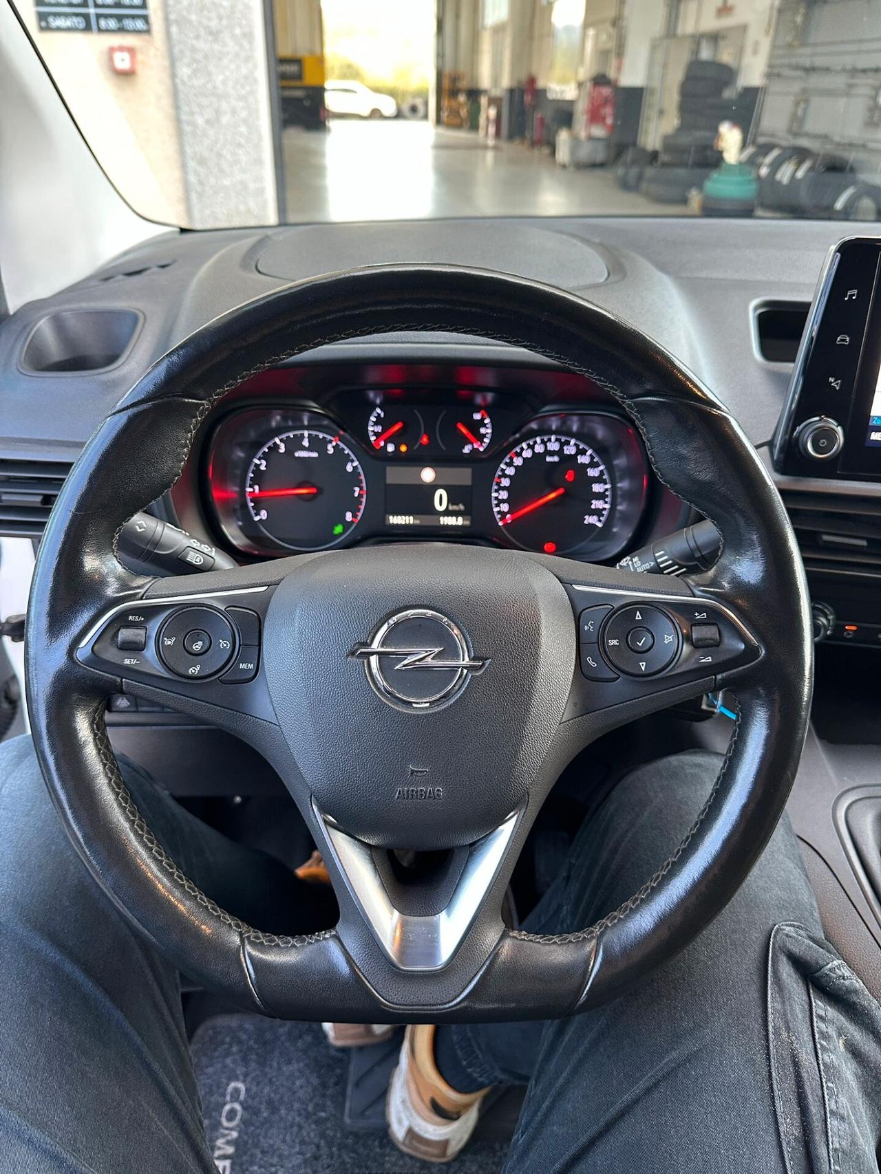 Opel Combo Cargo 1.5 Diesel 100CV PC 650kg Edition