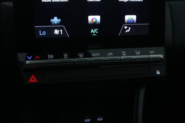 RENAULT Captur ECO-G 100 CV Techno Parking Camera/Tetto nero