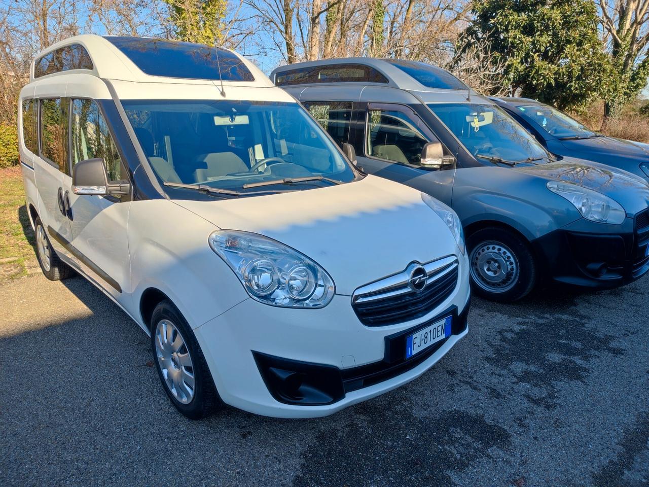 OPEL COMBO 1.4BENZINA 2017 EURO6B PEDANA DISABILI ELETTRICA