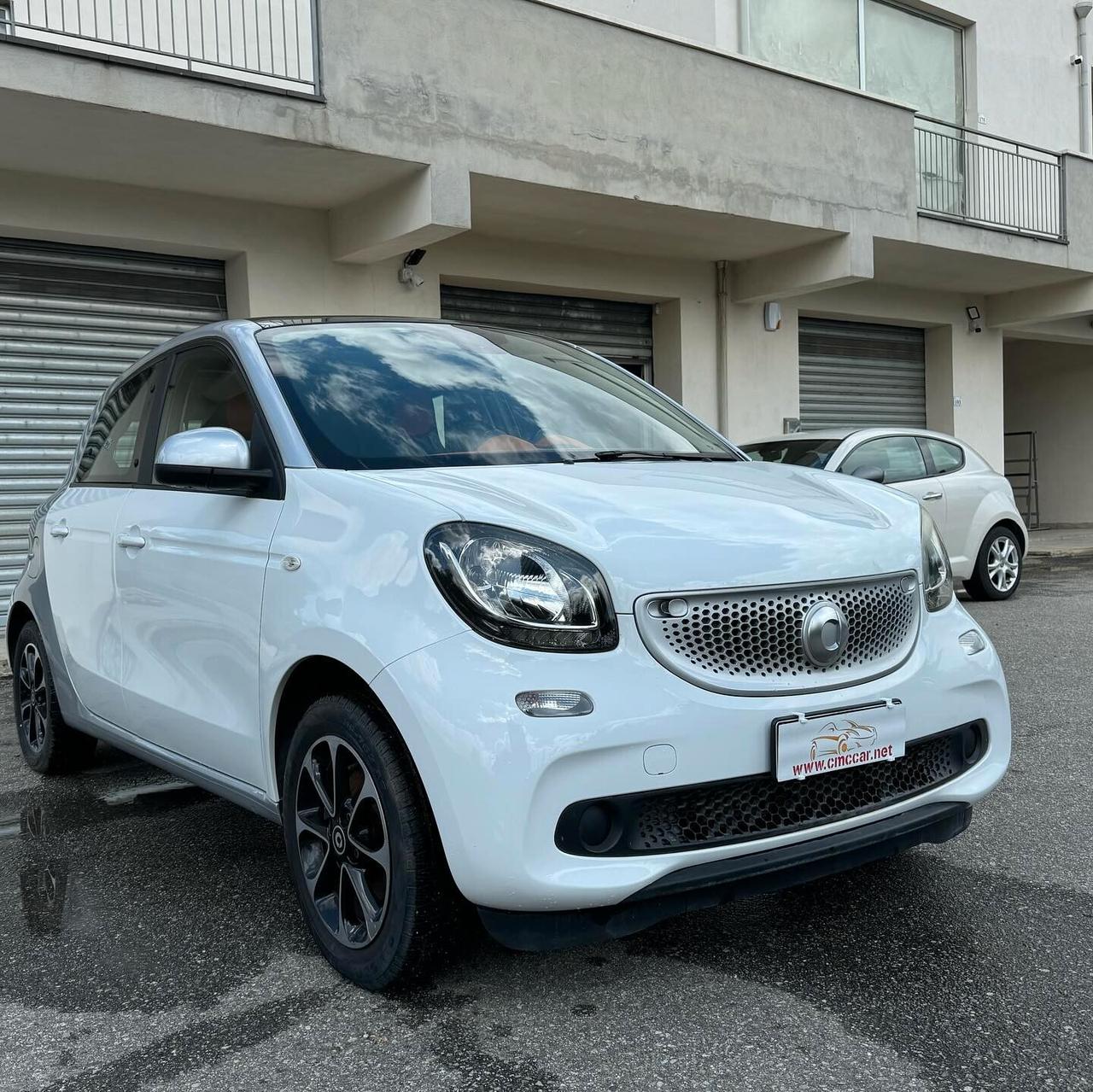 Smart ForFour 70 1.0 Youngster