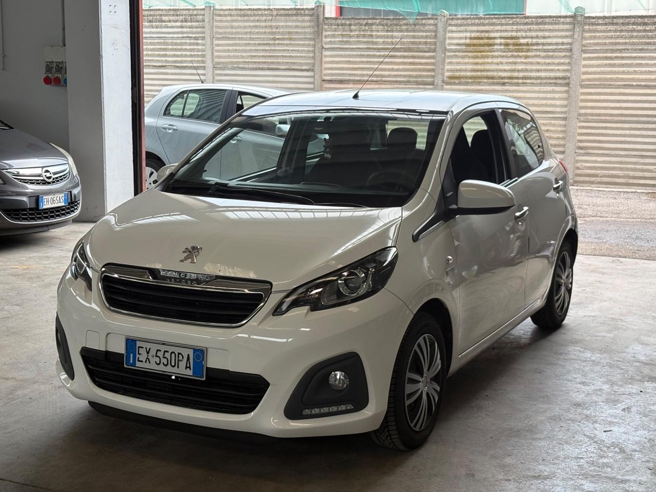 Peugeot 108 VTi 68 5 porte Allure TOP!