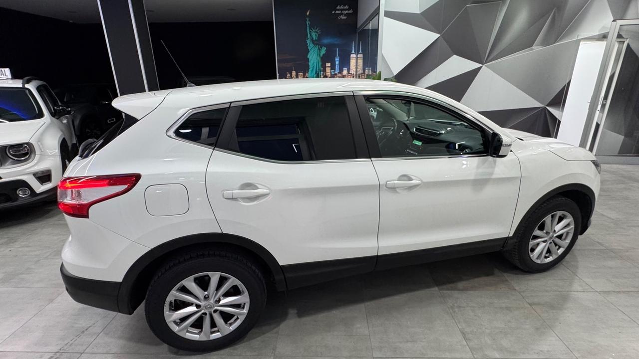 Nissan Qashqai 1.5 dCi Acenta