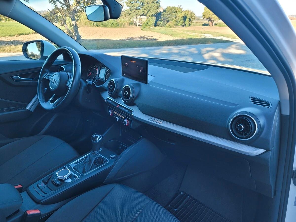Audi Q2 30 TDI S line Edition