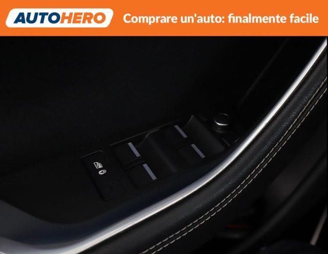 JAGUAR XE 2.0 D 180 CV AWD aut. R-Dynamic S