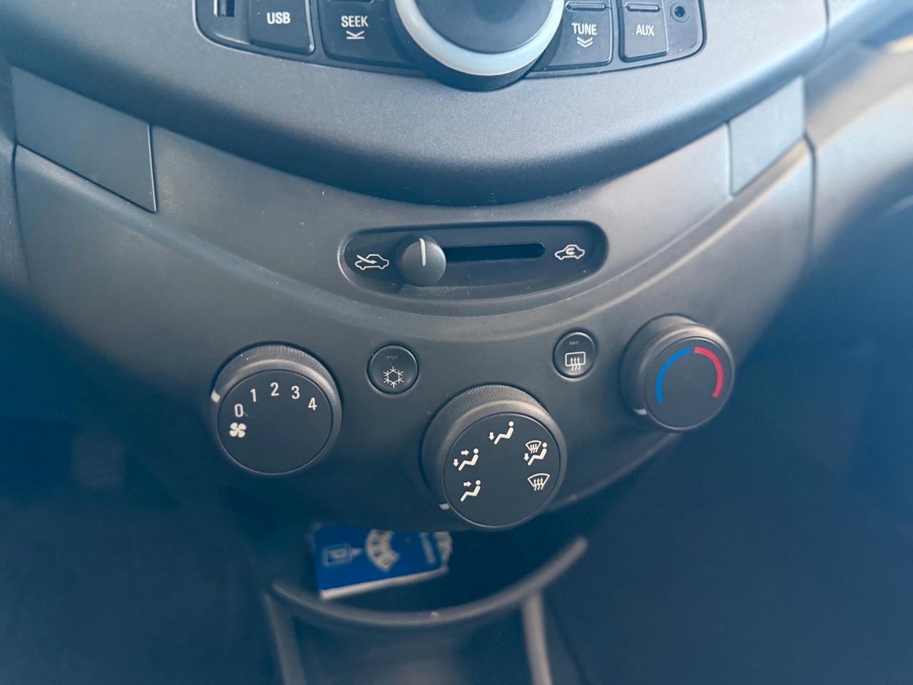 Chevrolet Spark 1.2 LT