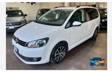 Volkswagen Touran 1.4 tsi Highline 140cv dsg 7 posti