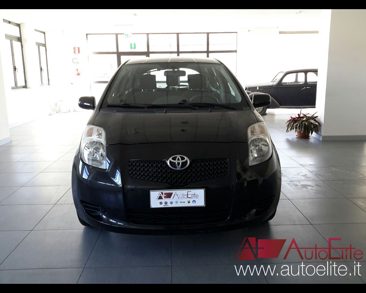 TOYOTA Yaris 2ª serie Yaris 1.0 3 porte Sol