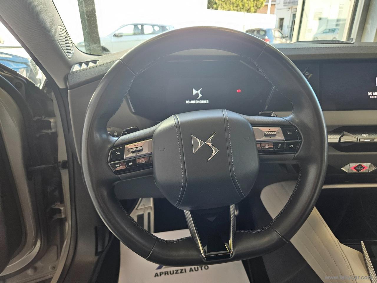 DS AUTOMOBILES DS 4 BlueHDi 130 aut. Esprit de Voyage