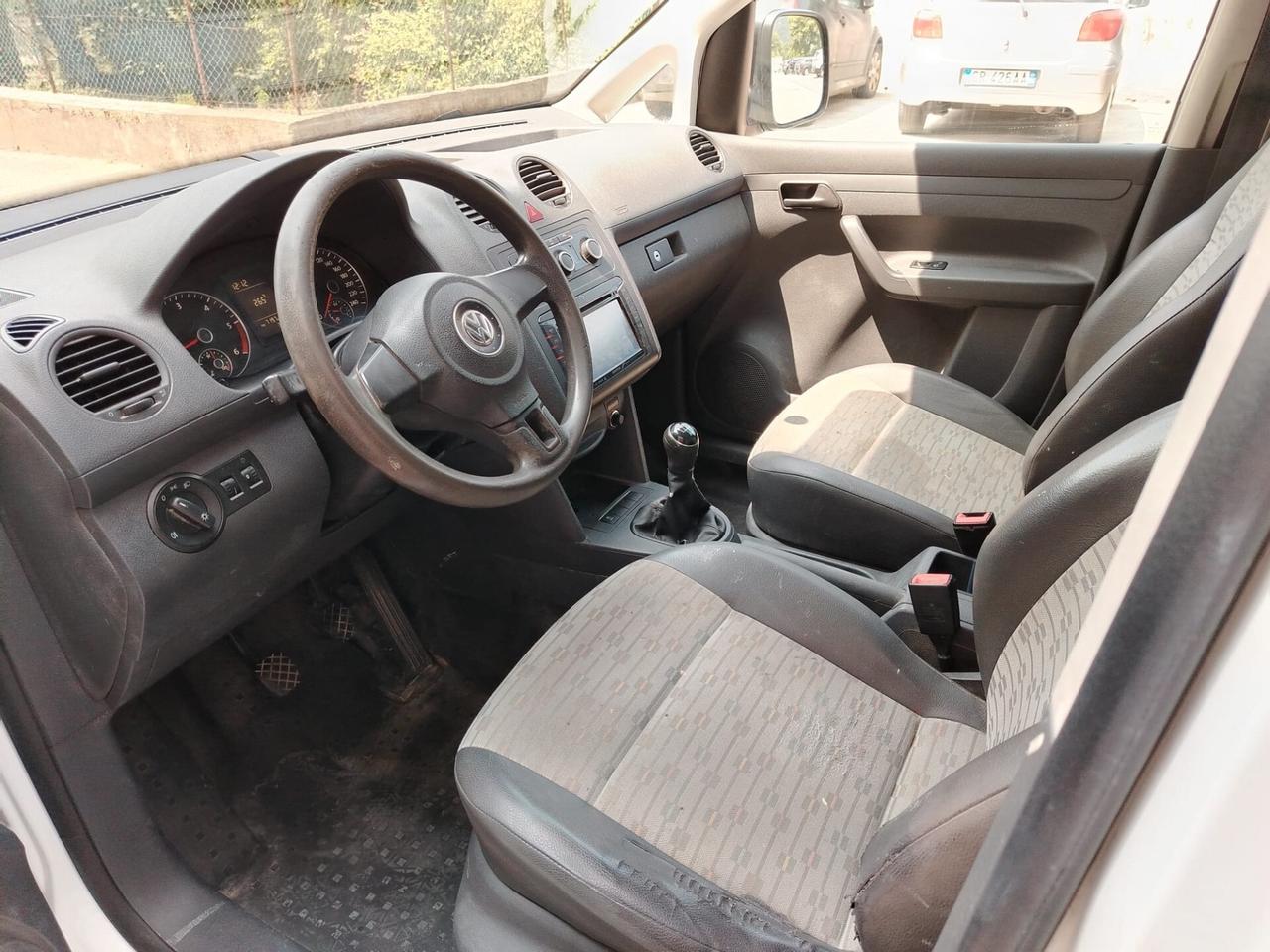 VW caddy maxi anno 2012