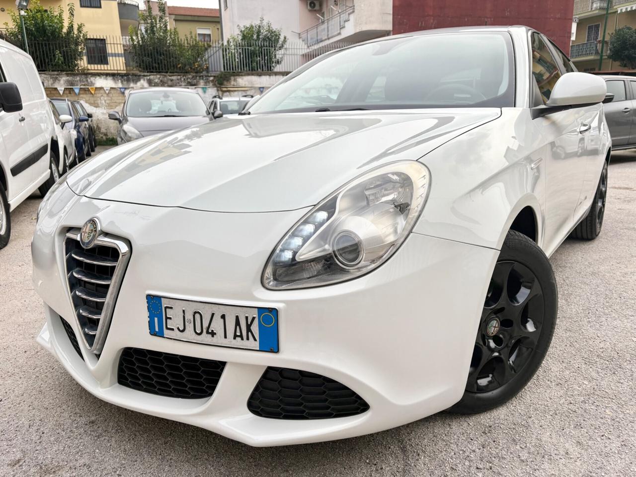 Alfa Romeo Giulietta 1.6 MJT 105cv magnifica