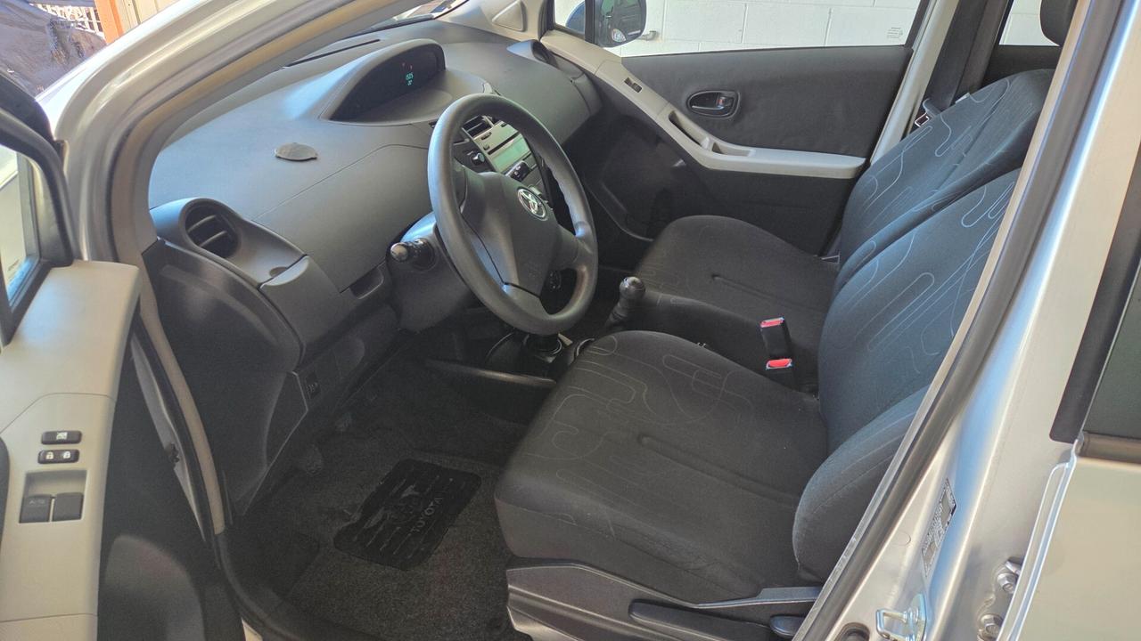Toyota Yaris 1.0 5 porte Sol unico proprietario