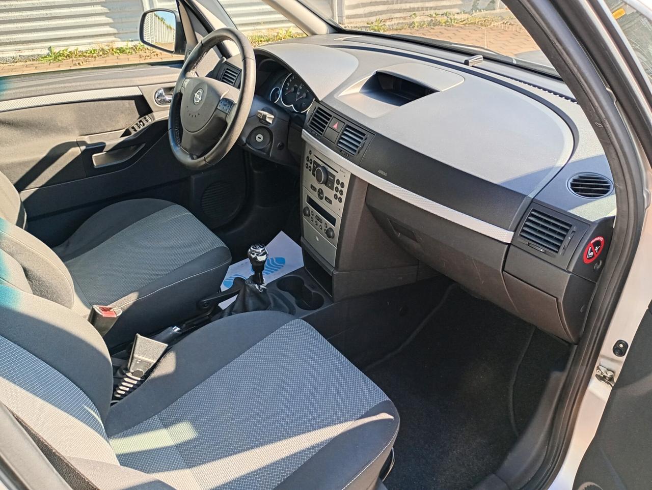 Opel Meriva 1.6 16V Cosmo
