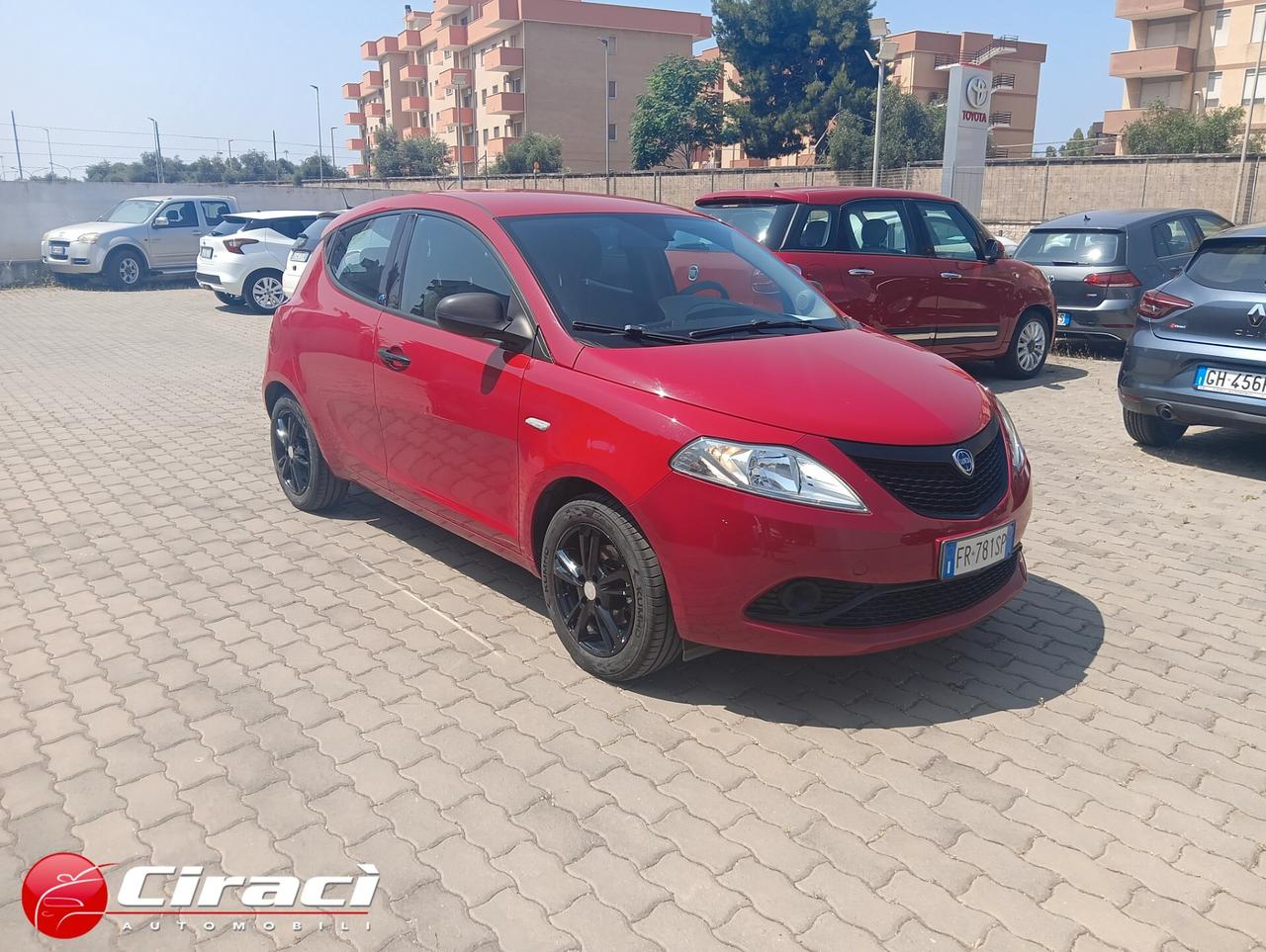 Lancia Ypsilon 1.2 69 CV 5 porte GPL Ecochic Elefantino Blu