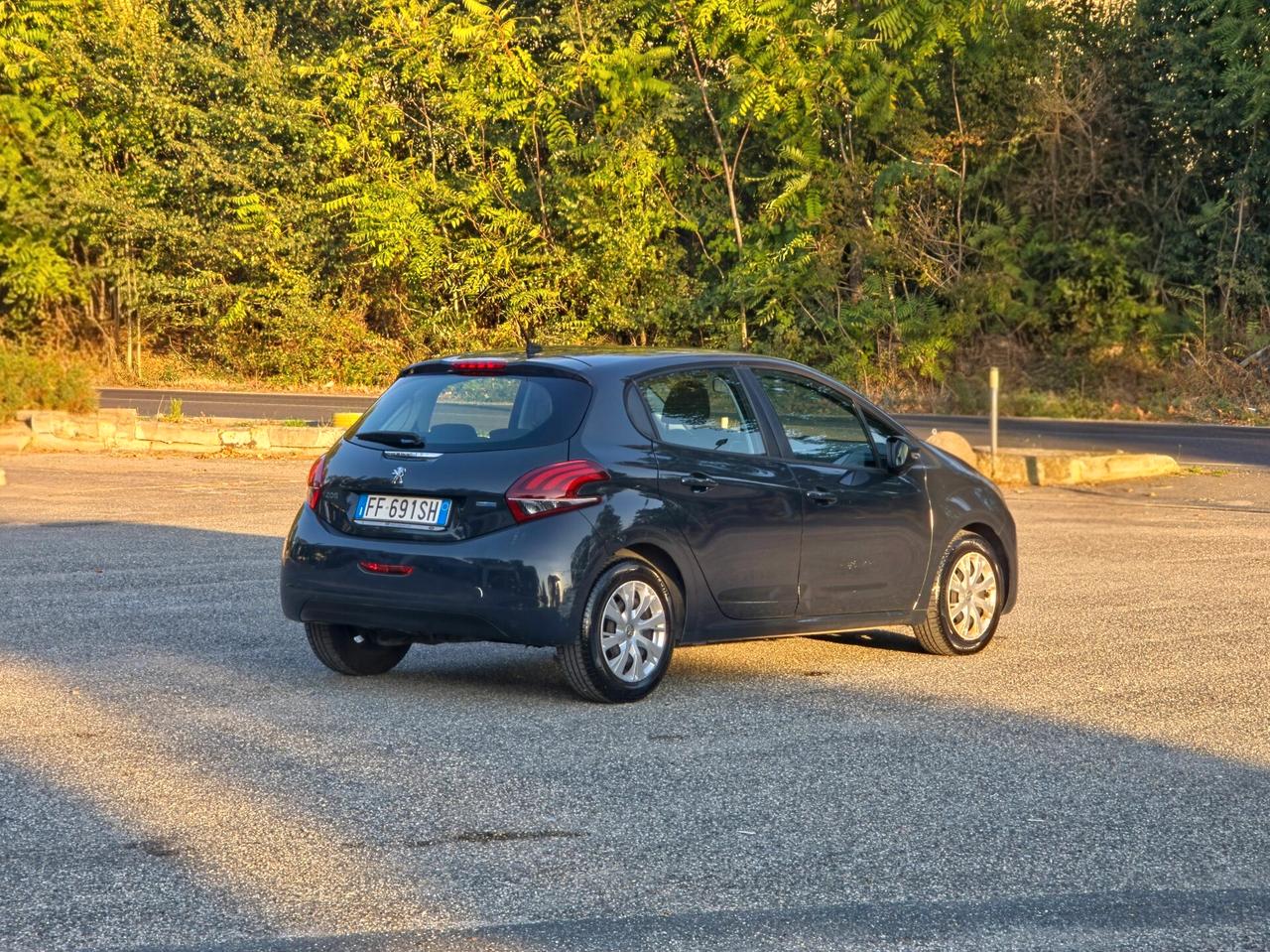 Peugeot 208 BlueHDi 75 5 porte Allure E6B Manuale NEO 2016