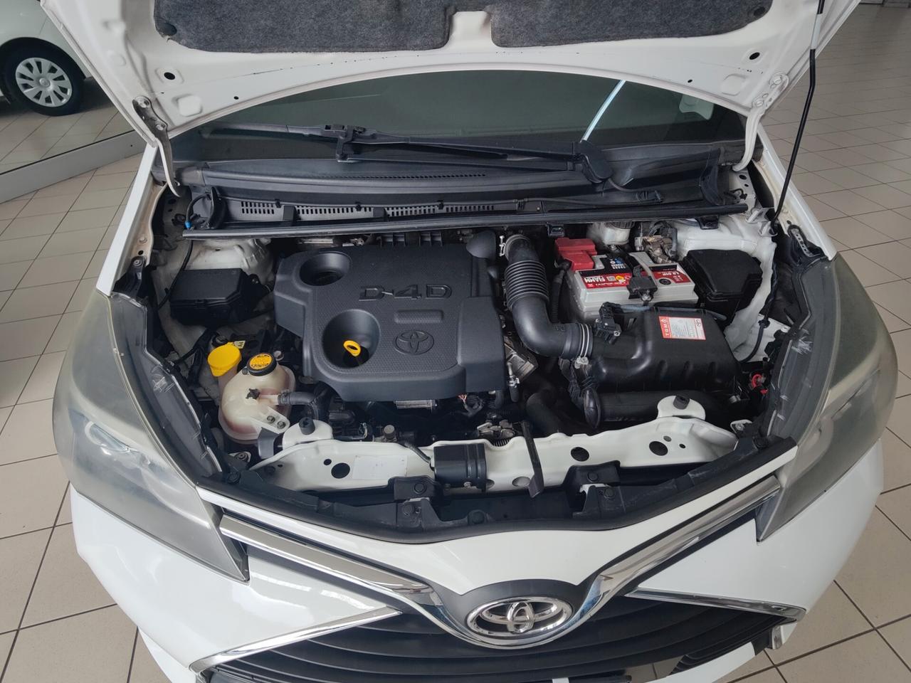 Toyota Yaris 1.4 D-4D 5 porte Active