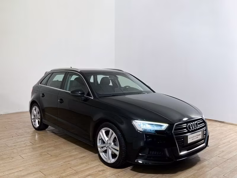 Audi A3 A3 Sportback 30 1.5 g-tron Business (Pack S-line ext.) 131cv s-tronic