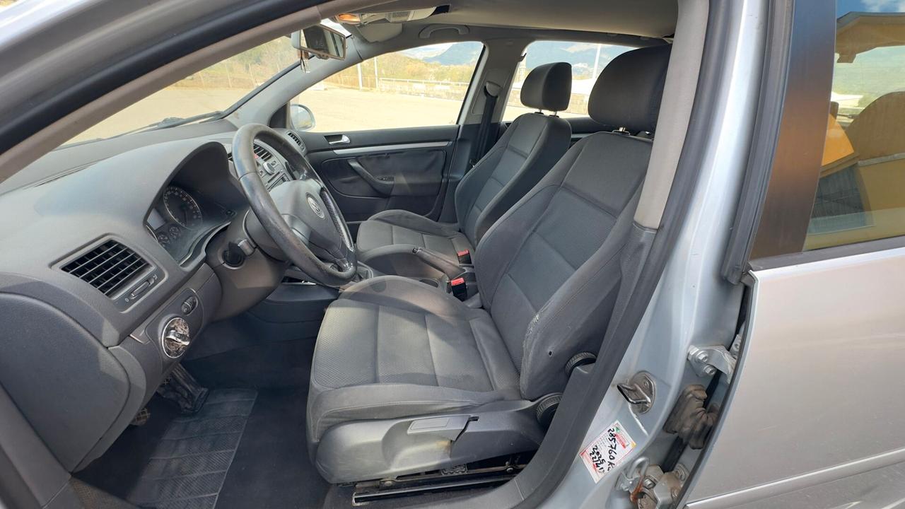 Volkswagen Golf 1.9 TDI 5p