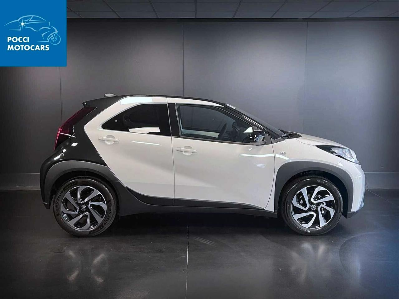 Toyota Aygo X 1.0 VVT-i 72 CV 5 porte Trend