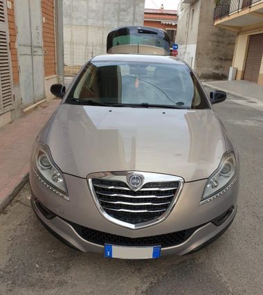 LANCIA Delta 1.6 MJT Oro