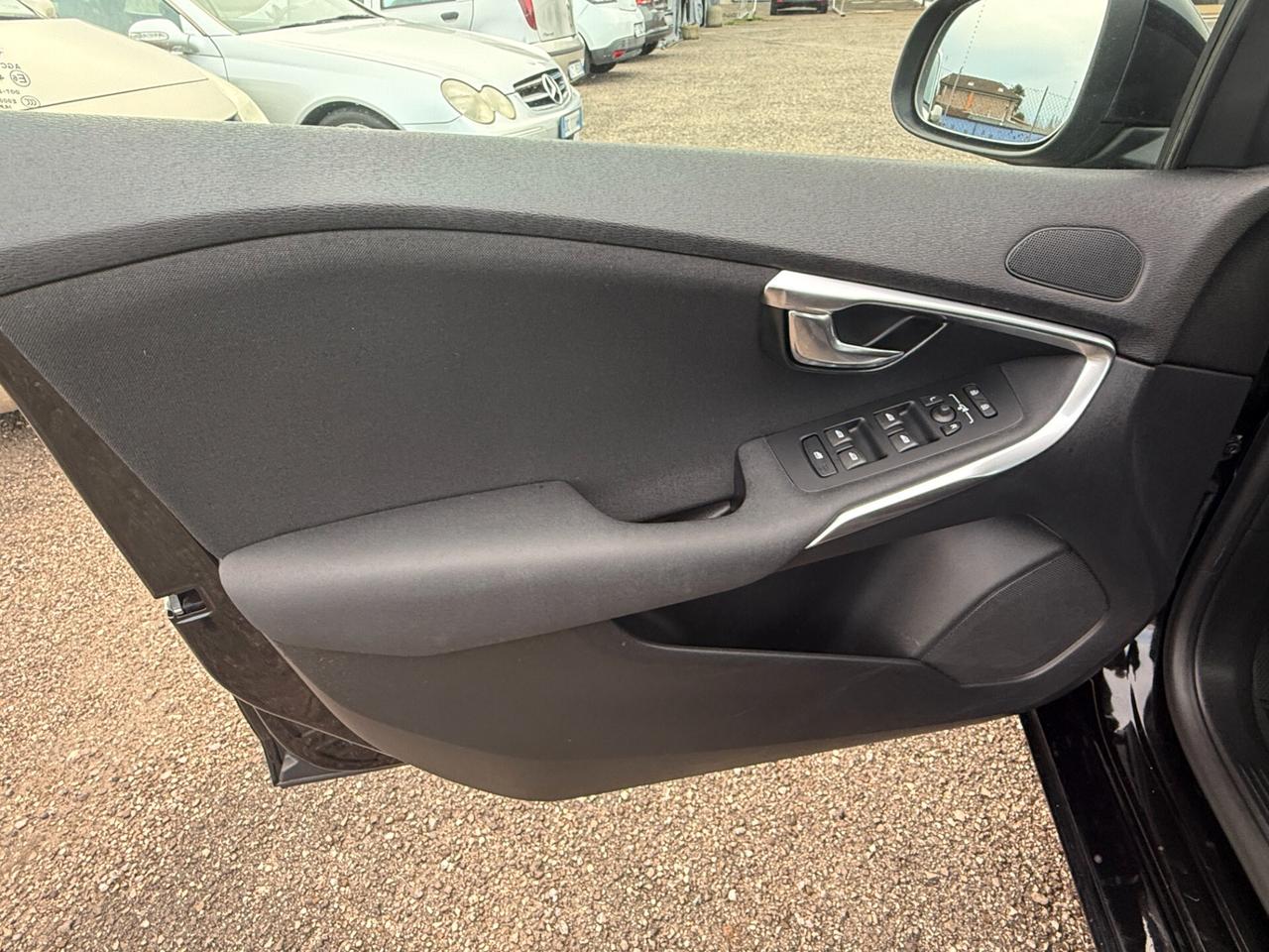 Volvo V40 D3 Geartronic Kinetic