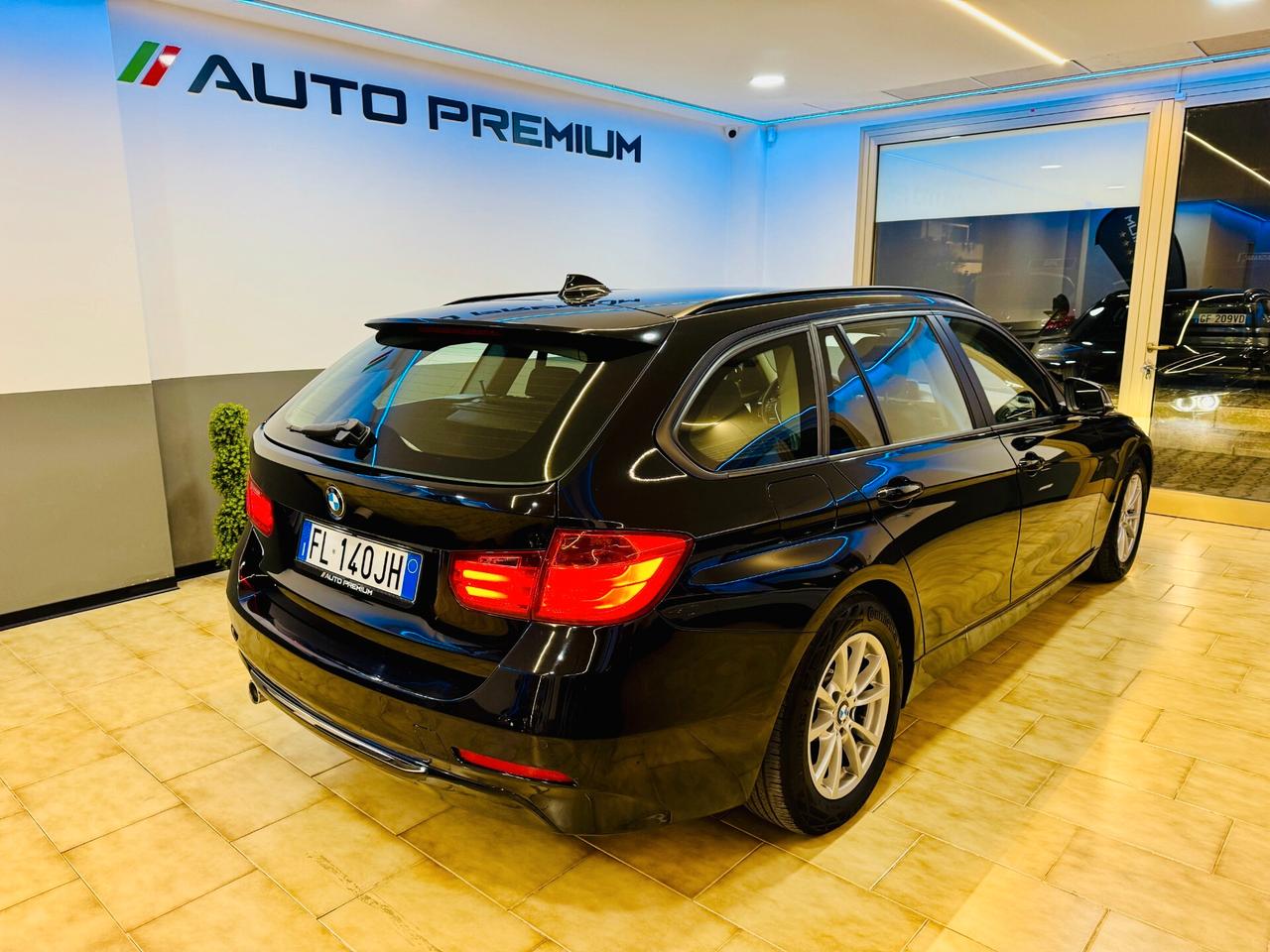 BMW 318d Touring LED / Sedili Risc. / Navi