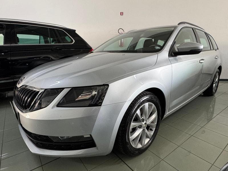 SKODA Octavia 1.5 DSG Wagon Ambition G-Tec
