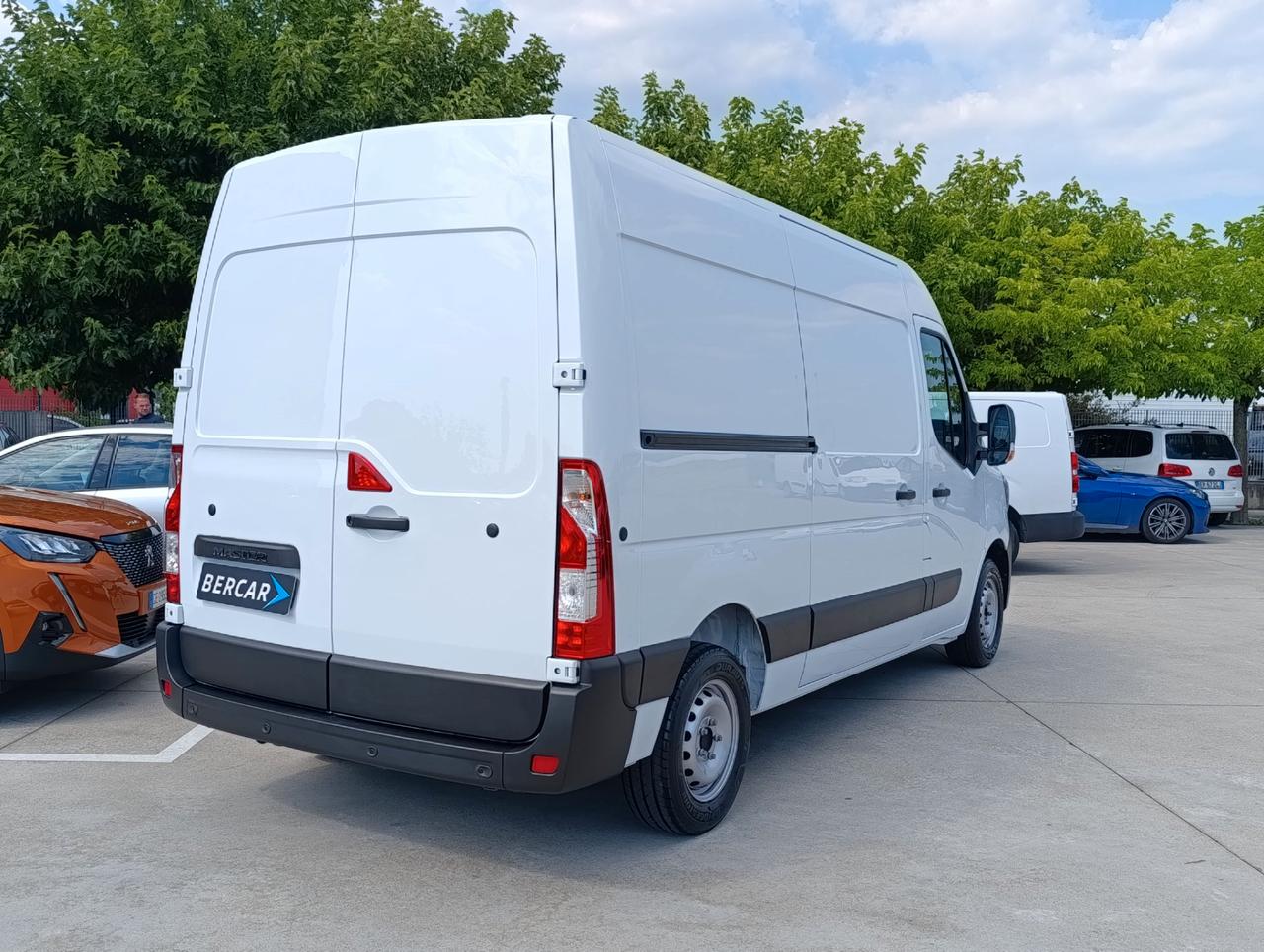 RENAULT Master T33 2.3 dci 135cv L2H2 Advance my23