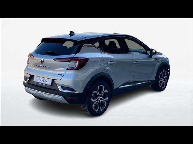 Renault Captur 1.6 E-TECH Hybrid Techno 145 auto