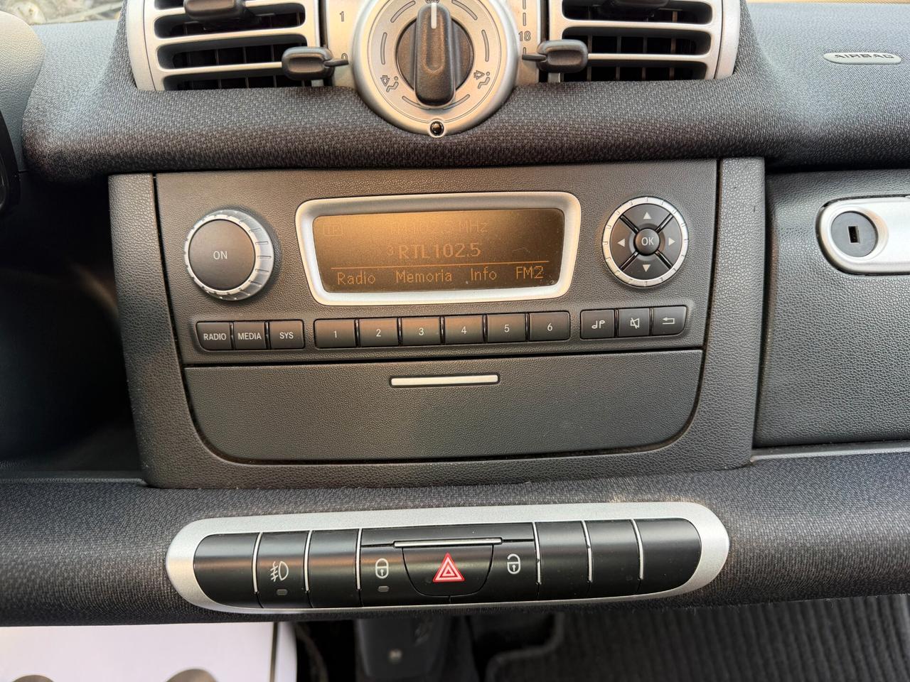 Smart ForTwo 800 40 kW coupé passion cdi