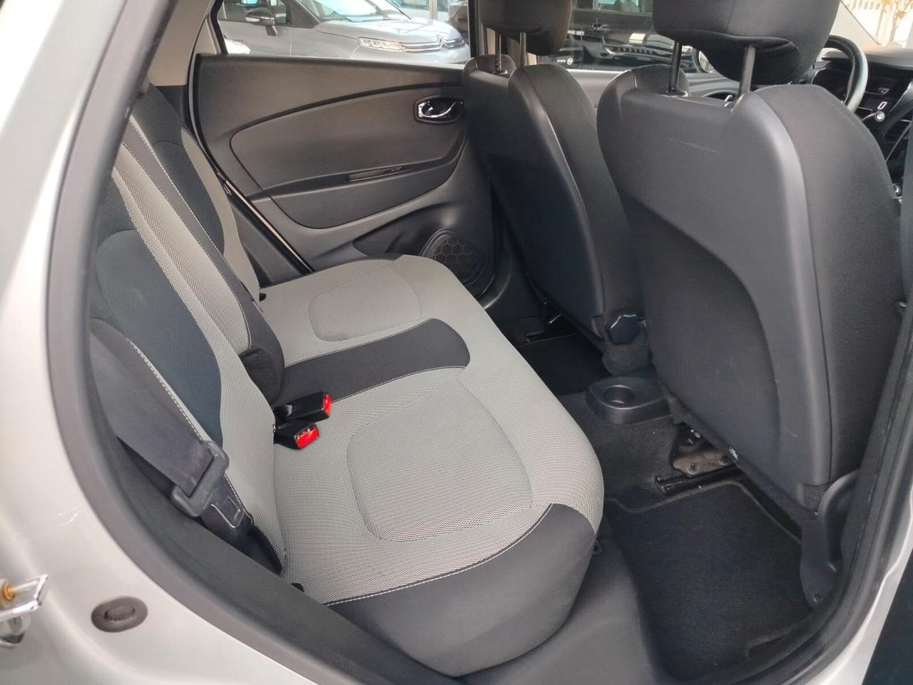 Renault Captur 1.5 dCi 8V 90 CV
