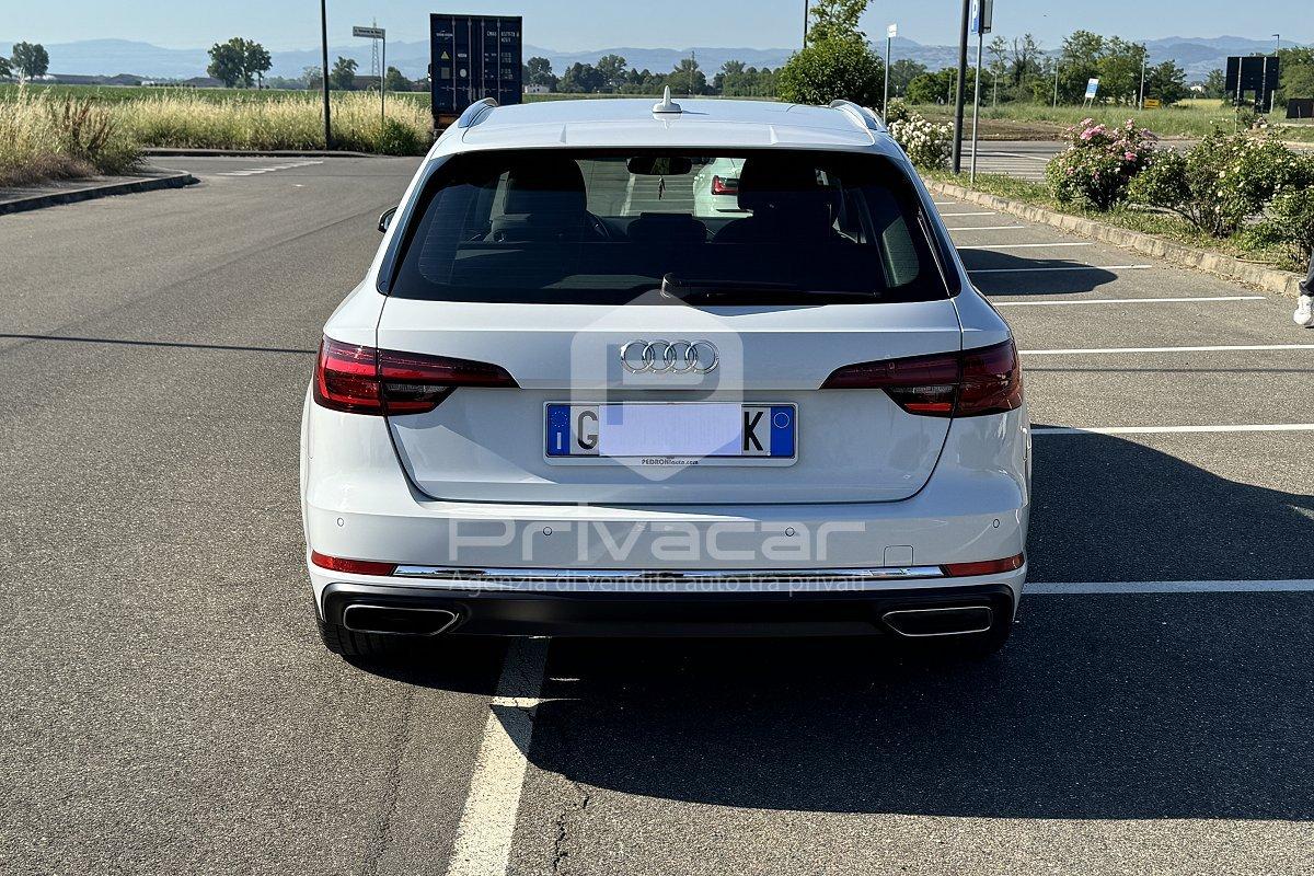 AUDI A4 2.0 TDI 150 CV S tronic Design