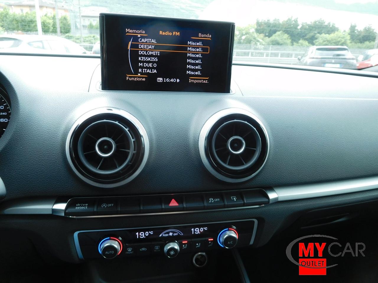 Audi A3 SPB 2.0 TDI Ambiente 150cv
