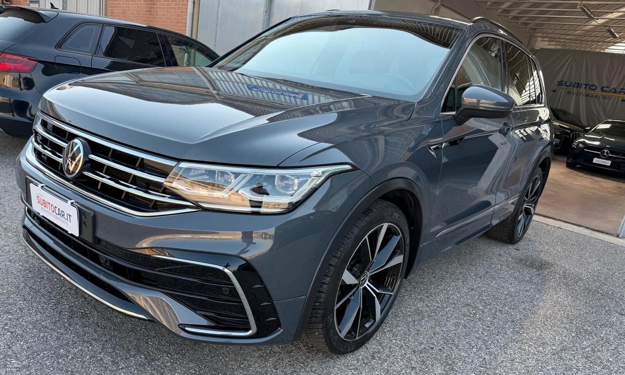 Volkswagen Tiguan 2.0 TDI 150 CV SCR DSG R-Line