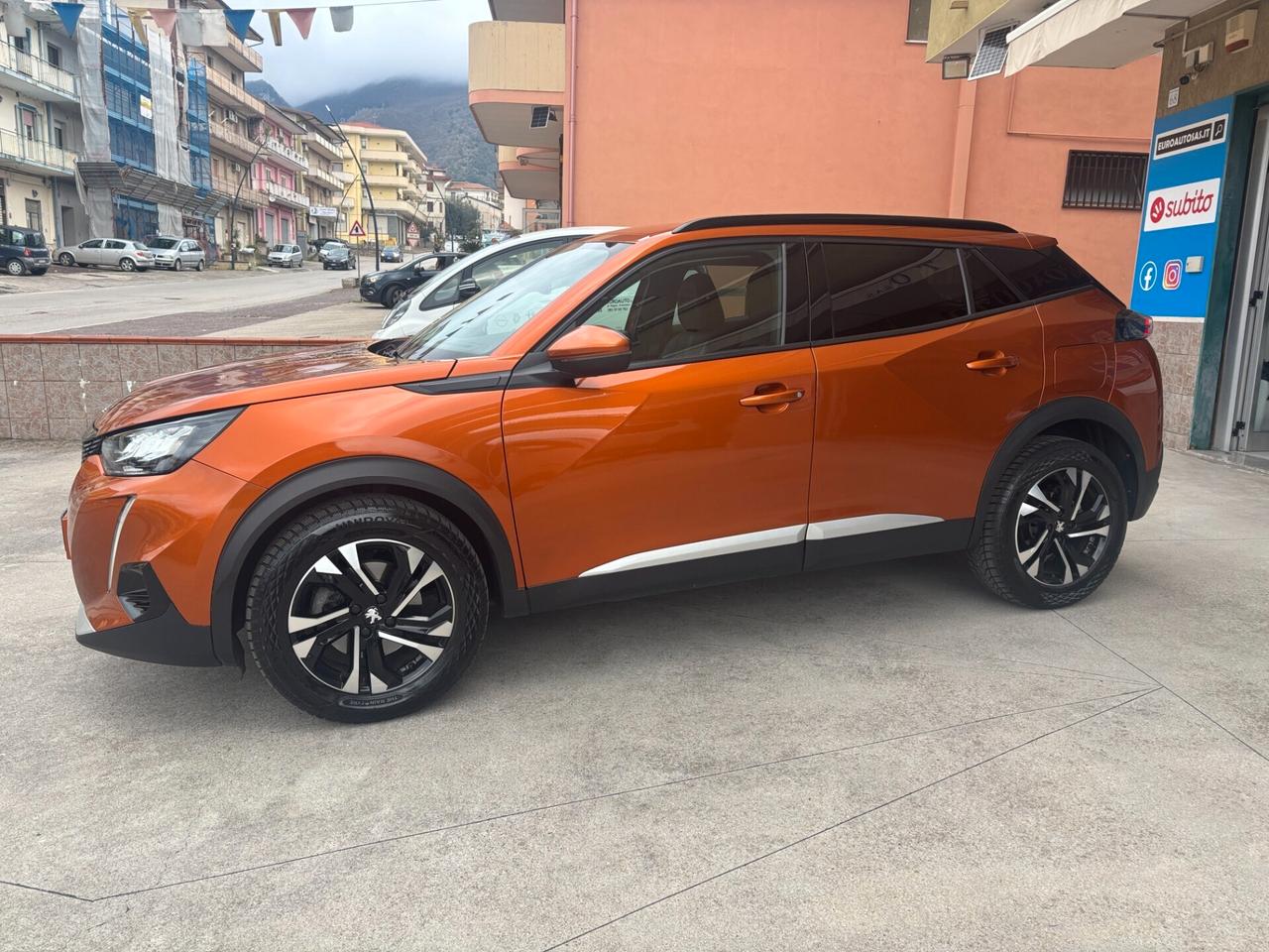 Peugeot 2008 BlueHDi EAT8 Allure - 2021