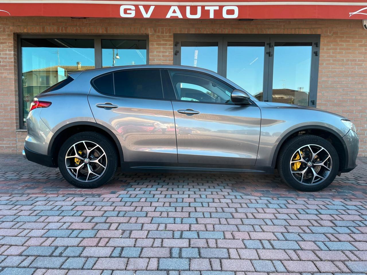 Alfa Romeo Stelvio 190 CV Q4 Executive