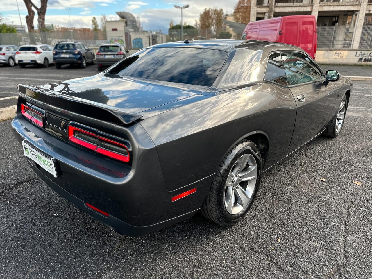 Dodge Challenger 3.6 V6 250cv NO SUPERBOLLO