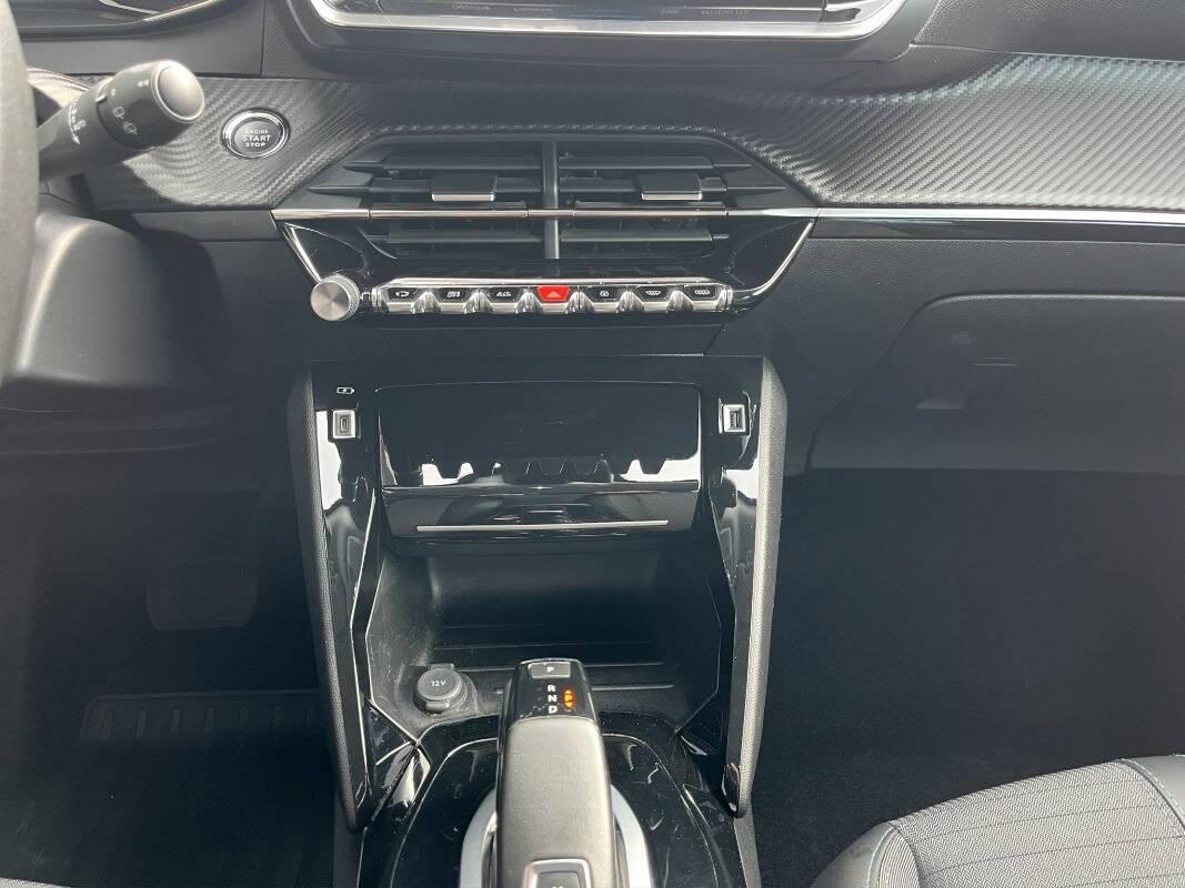 Peugeot 2008 1.5 bluehdi Allure Pack s&s 130cv eat8