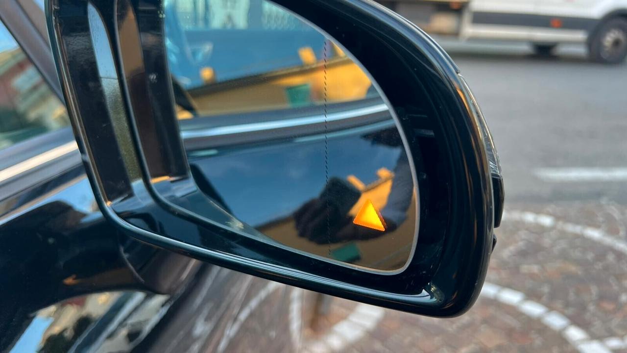 Mercedes-benz SLC 200 AMG line Cabriolet Da Vetrina