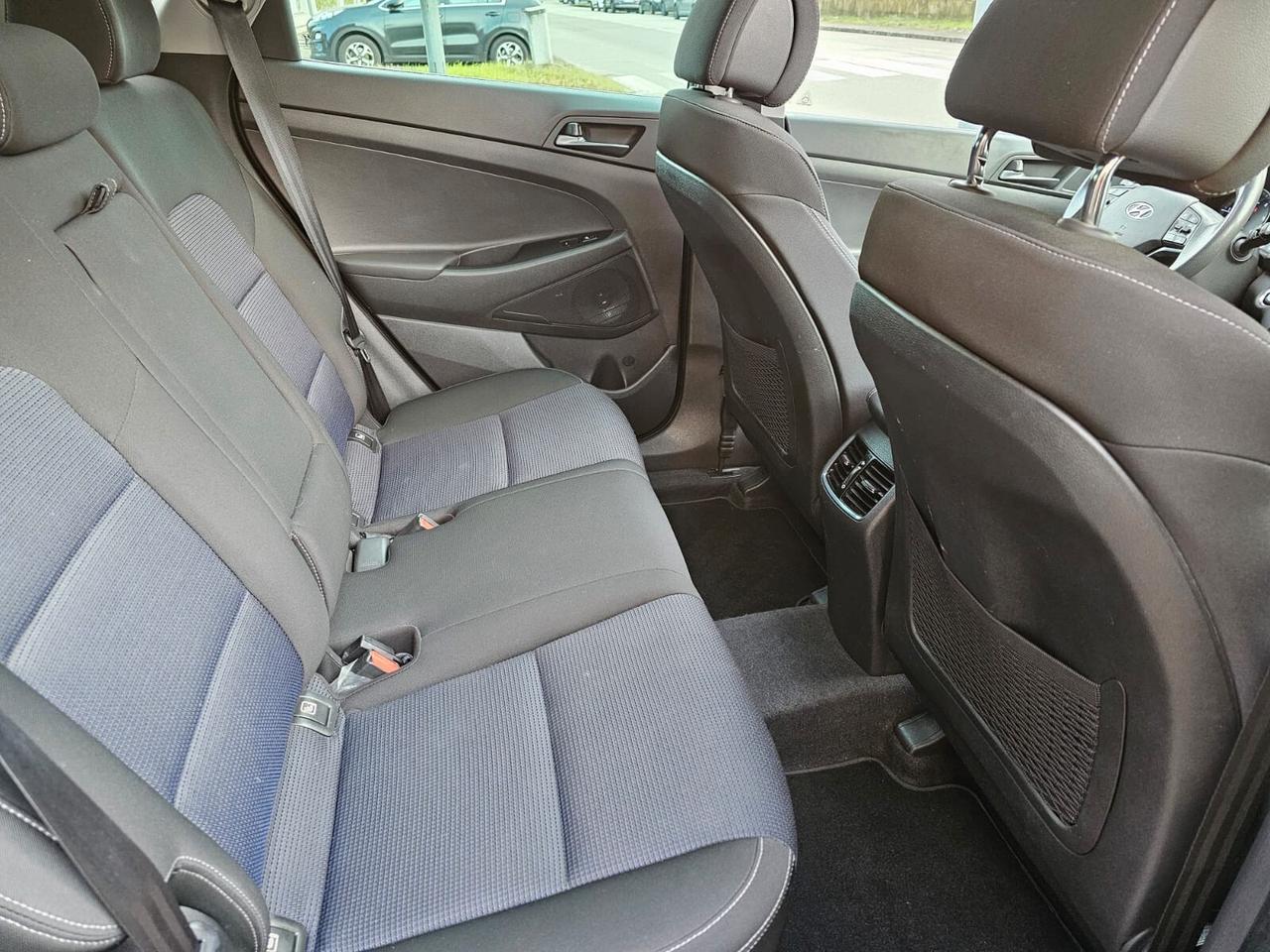 Hyundai Tucson 1.7 CRDi 141cv DCT Sound Edition*Navi*Tetto*19*Bi-Xeno*